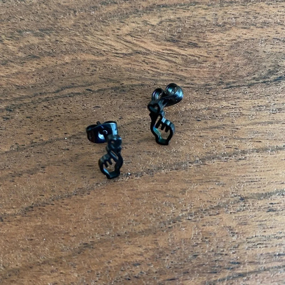 Thank you 😊 Korean Tiny Stud Earrings Pierced - Picture 2 of 4